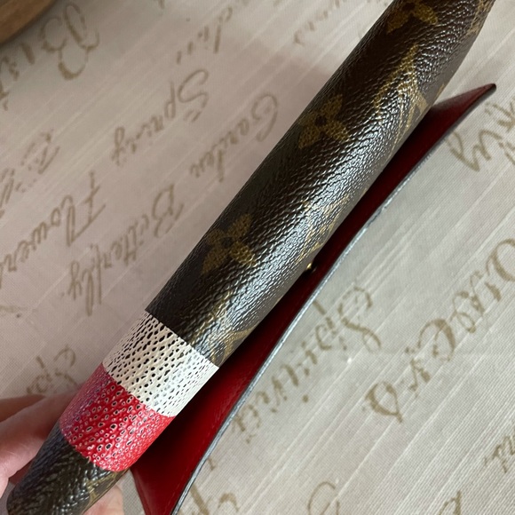 Louis Vuitton Monogram Sarah Groom Wallet - Picture 5 of 14